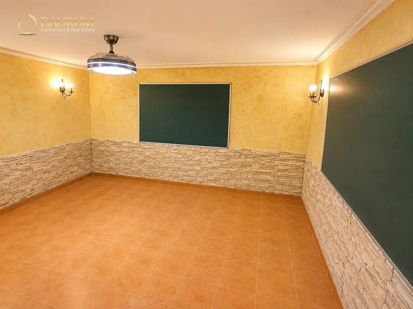 Haus oder Chalet zum Verkauf in Elche / Elx mit Klimaanlage, Terrasse und Abstellraum