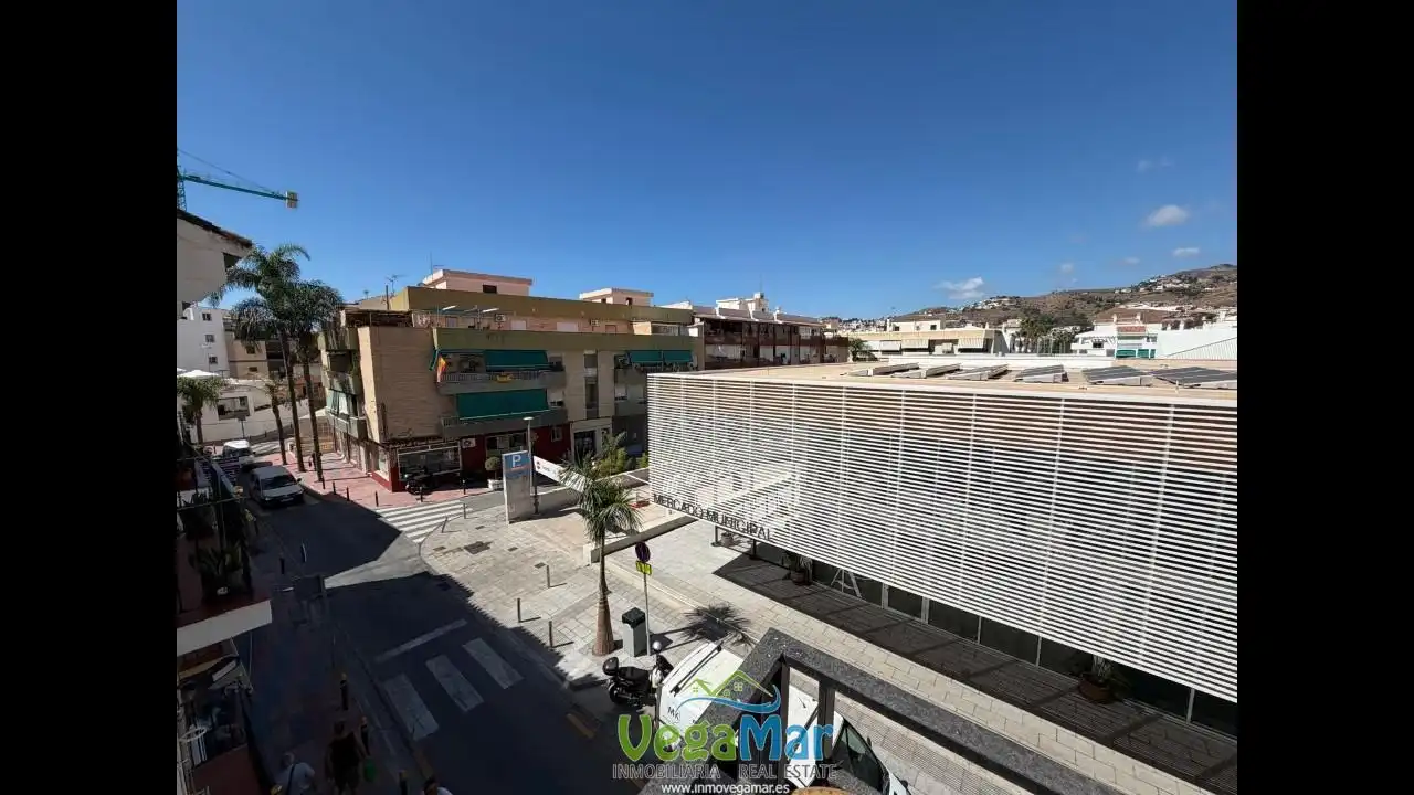 Flat for sale in Avenida de Cala