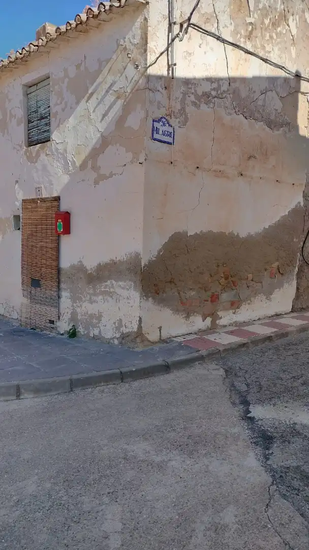 Se vende en Cacin casa para reformar, imatge 2