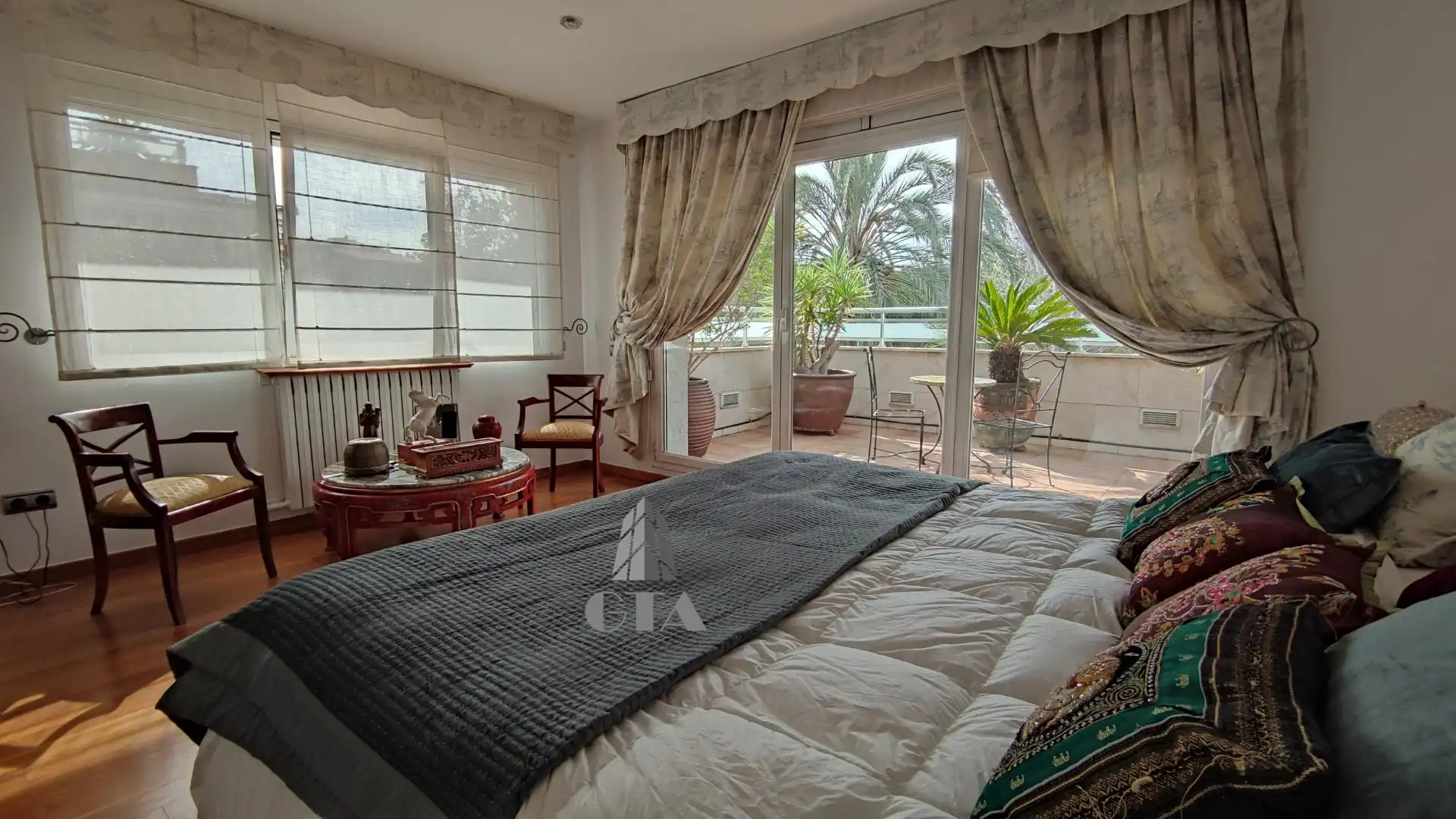 Bedroom of Houses for sale in Sant Cugat del Vallès  with Heating, Private garden and Terrace