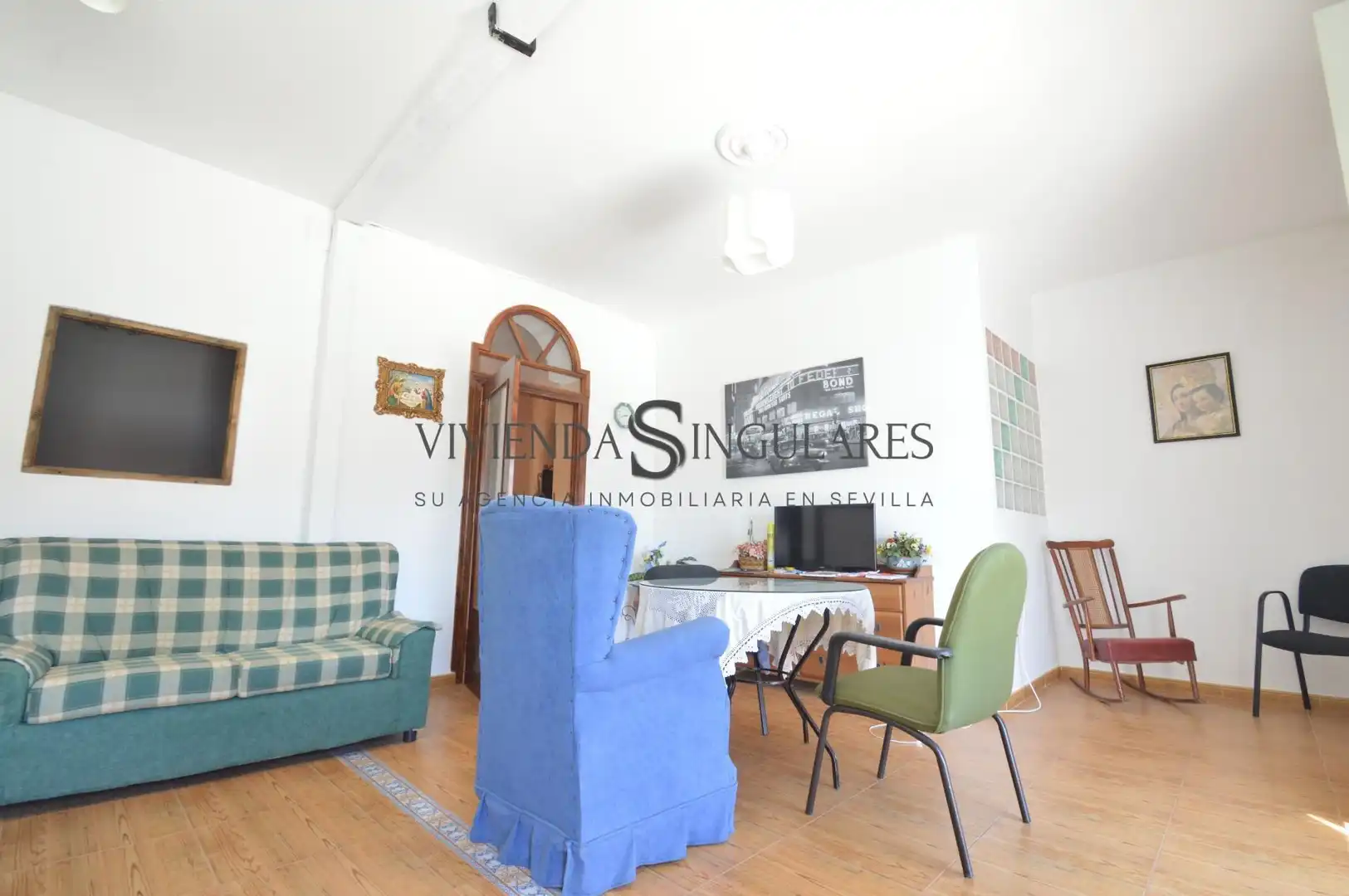 Living room of Houses for sale in Arroyomolinos de León  with Terrace and Balcony