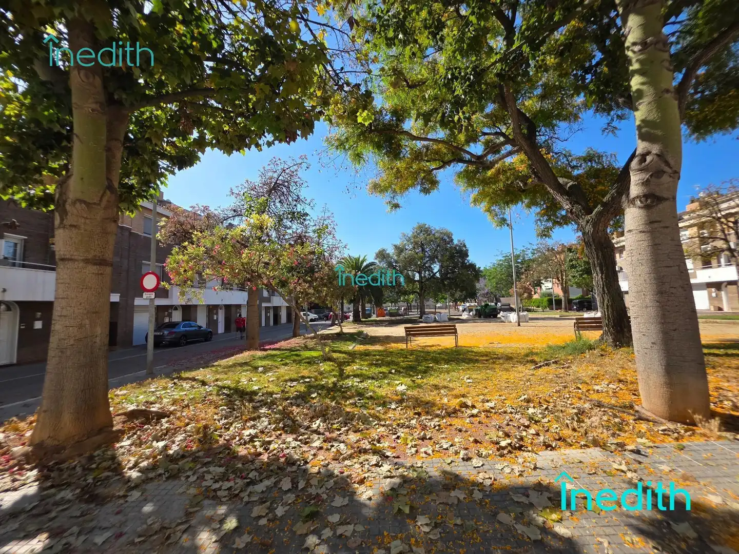 Außenansicht von Haus oder Chalet zum Verkauf in Viladecans mit Heizung, Privatgarten und Terrasse