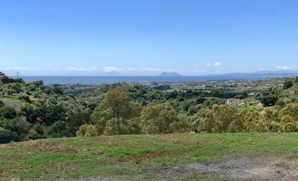 Terreno residencial en venta en Estepona Pueblo, imagen 3