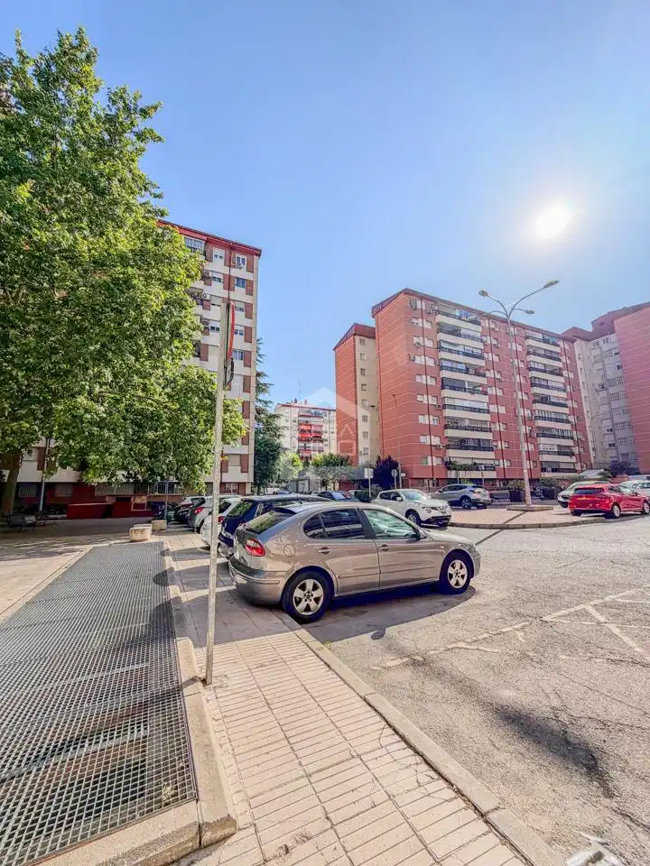 Vista exterior de Trastero en venta en Alcorcón