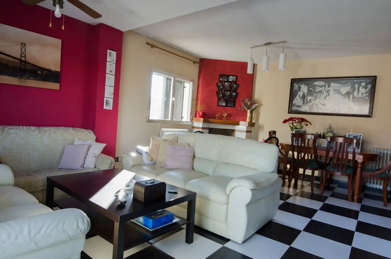 Sala d'estar de Casa o xalet en venda en Quijorna amb Calefacció, Jardí privat i Terrassa