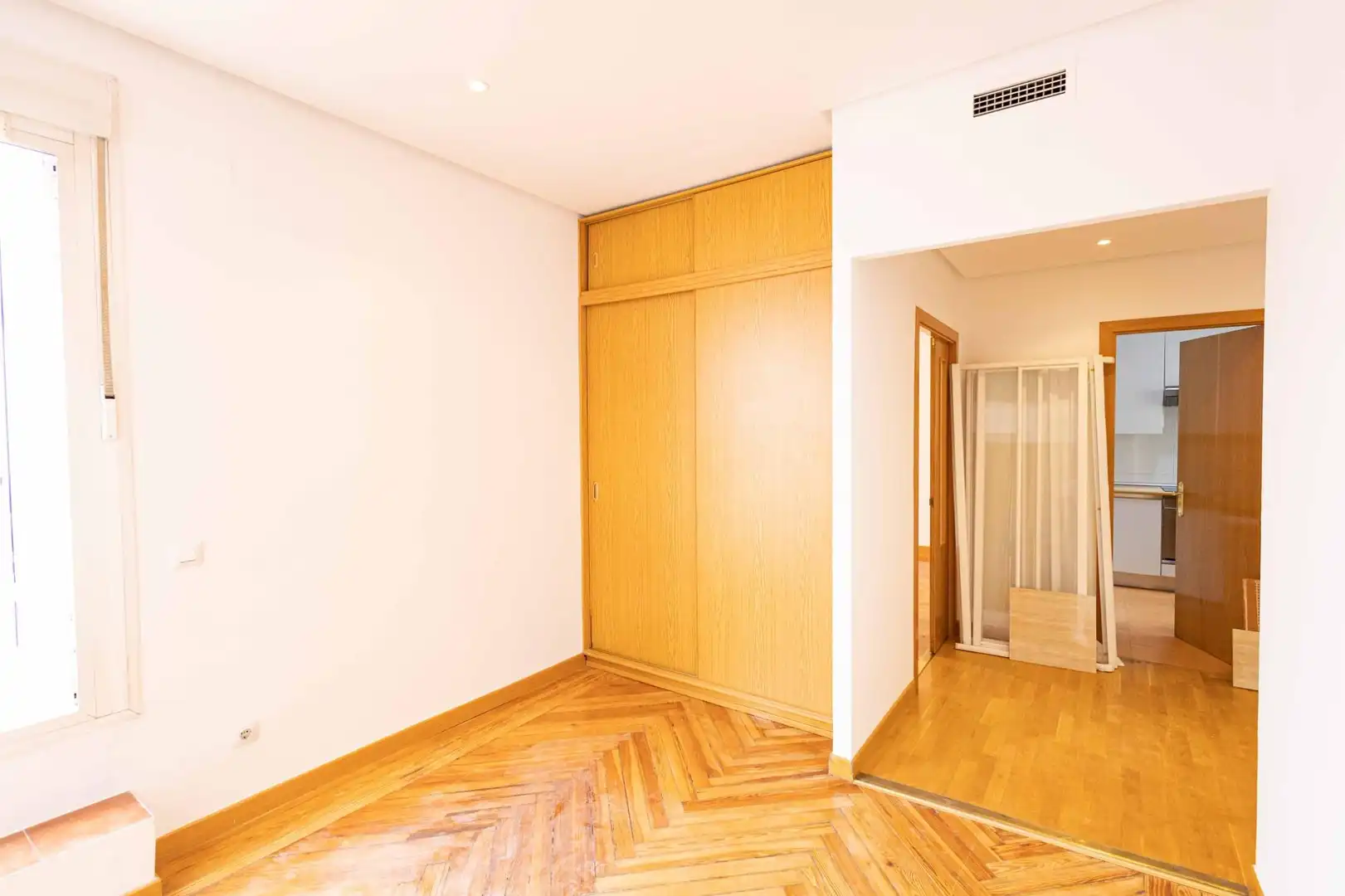 Habitación de Piso de alquiler en Madrid con Aire acondicionado, Calefacción y Parquet