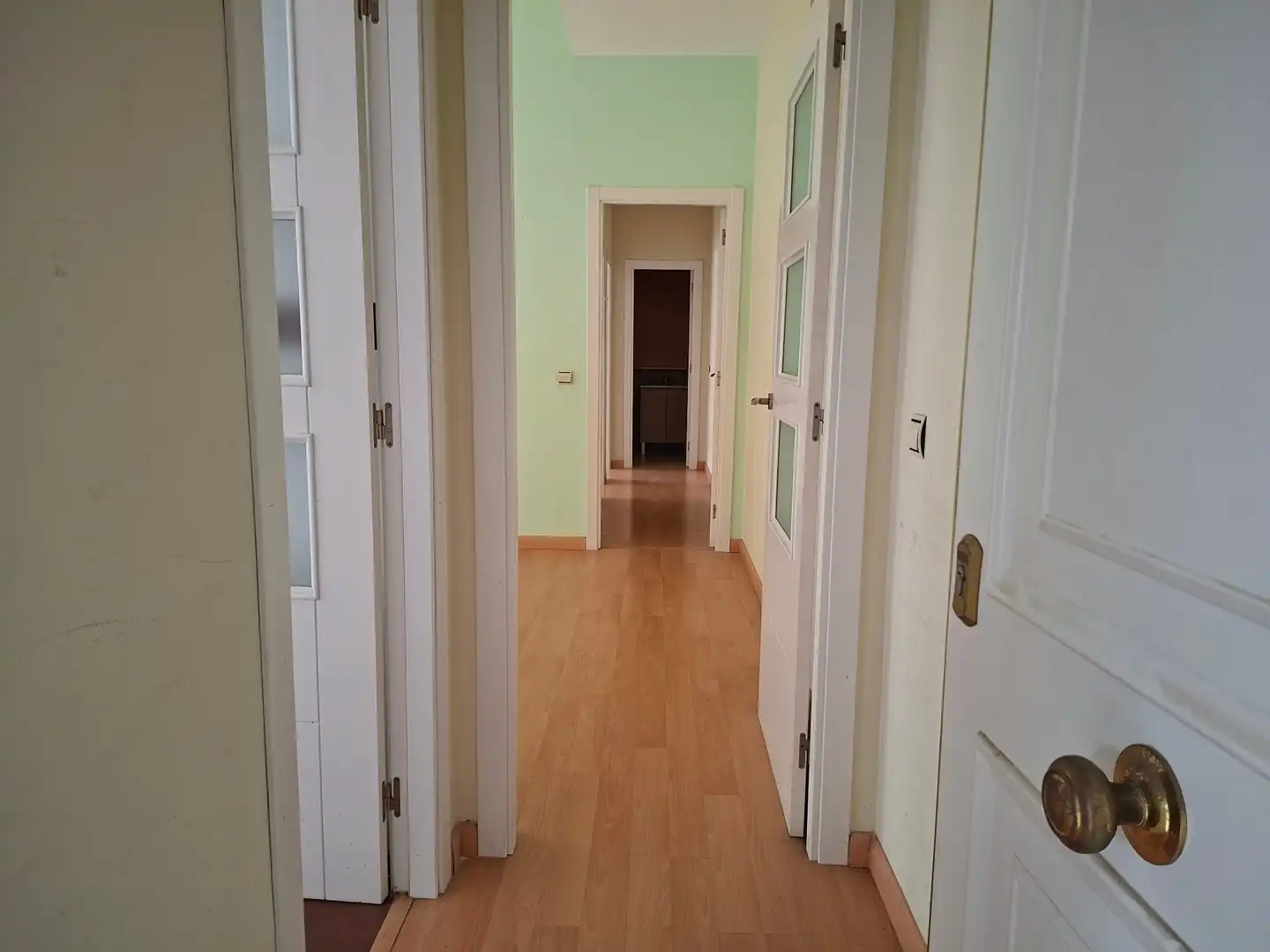 Planta baixa en venda en Dos Hermanas amb Parquet