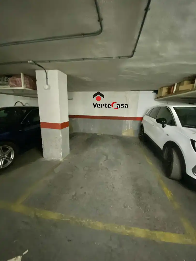 Parking de Piso de alquiler en Valencia con Aire acondicionado, Calefacción y Parquet