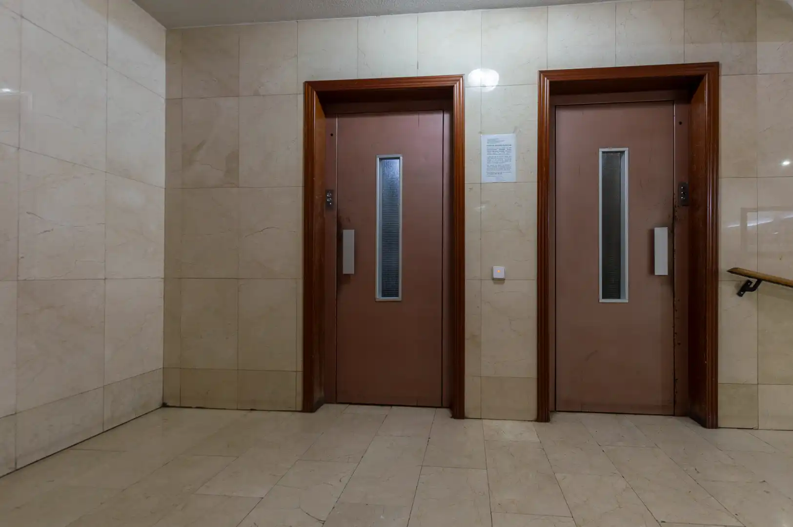 Piso en venta en Alcalá de Henares con Calefacción, Parquet y Terraza