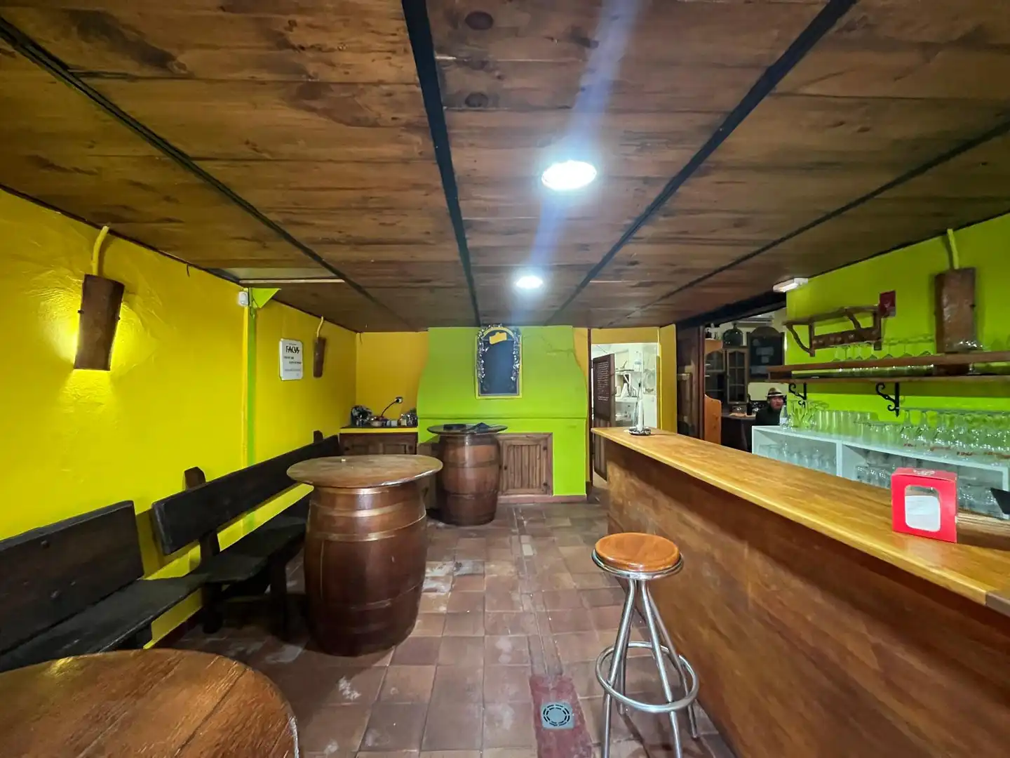 Local en venta en Santibáñez de Valcorba con Amueblado