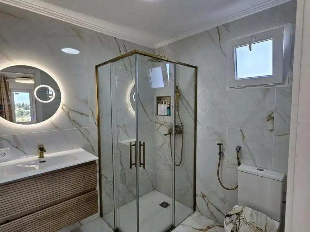 Bathroom of Houses for rent in Estepona  with Air Conditioner, Private garden and Terrace