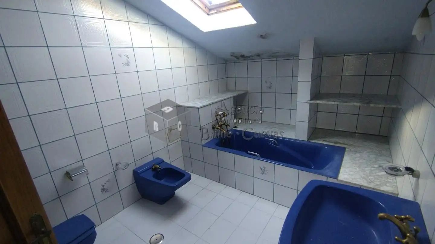 Bathroom of Houses for sale in Castrillón  with Heating, Private garden and Terrace