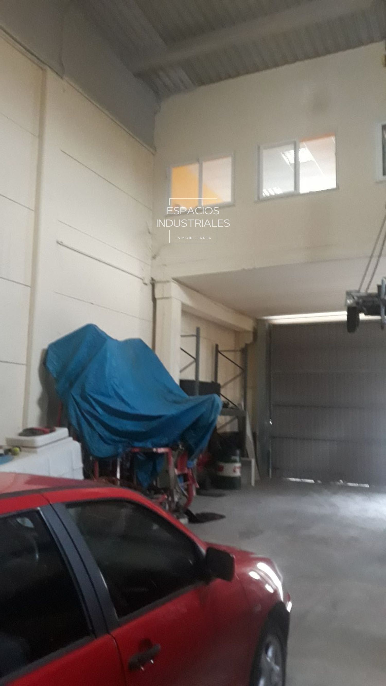 Nau industrial en venda a Zona Industrial Borreguno - Camporrosso