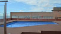 Swimming pool of Single-family semi-detached for sale in Badalona  with Air Conditioner, Terrace and Balcony