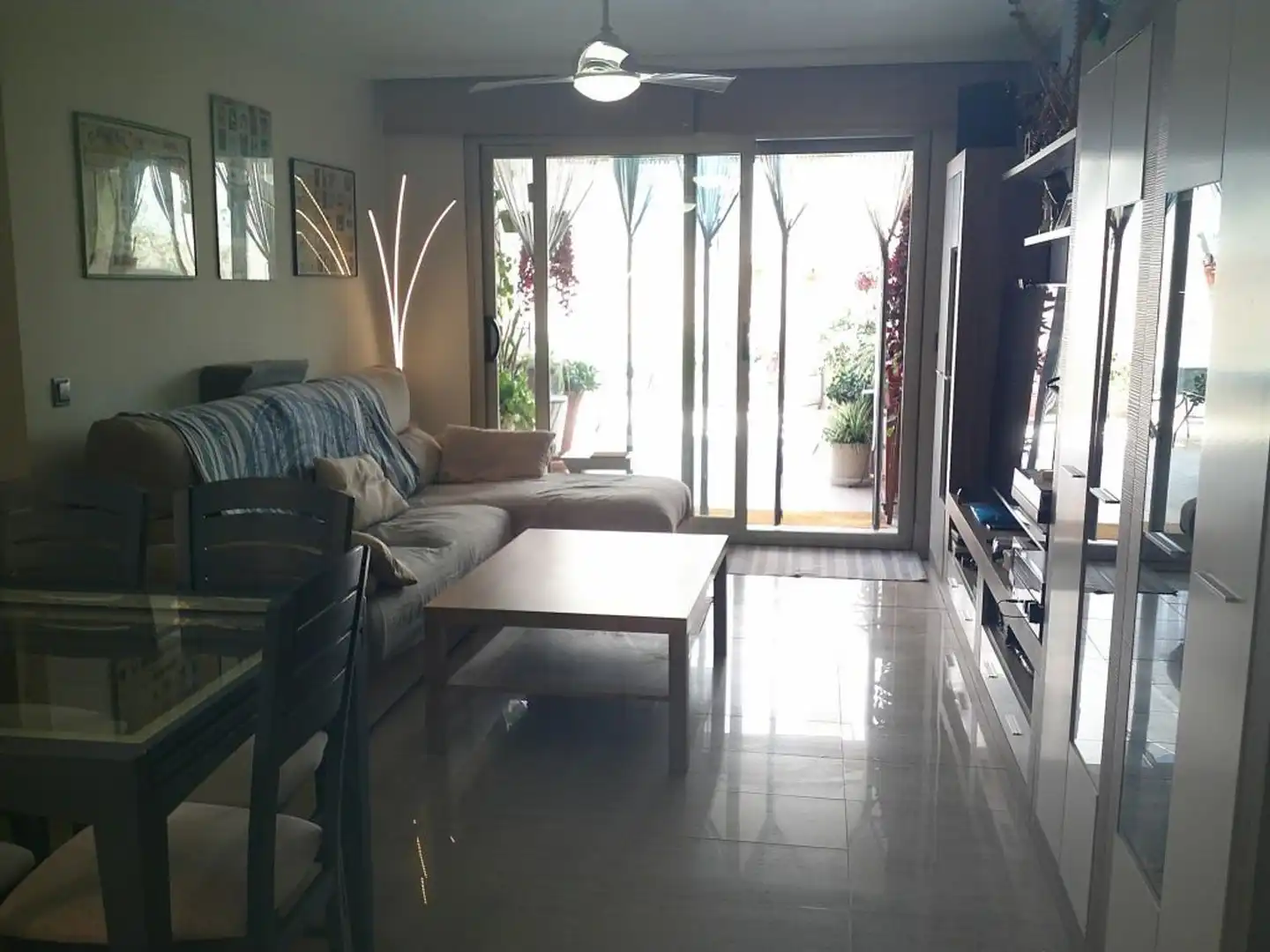 Sala de estar de Piso en venta en Garrucha con Aire acondicionado, Terraza y Trastero