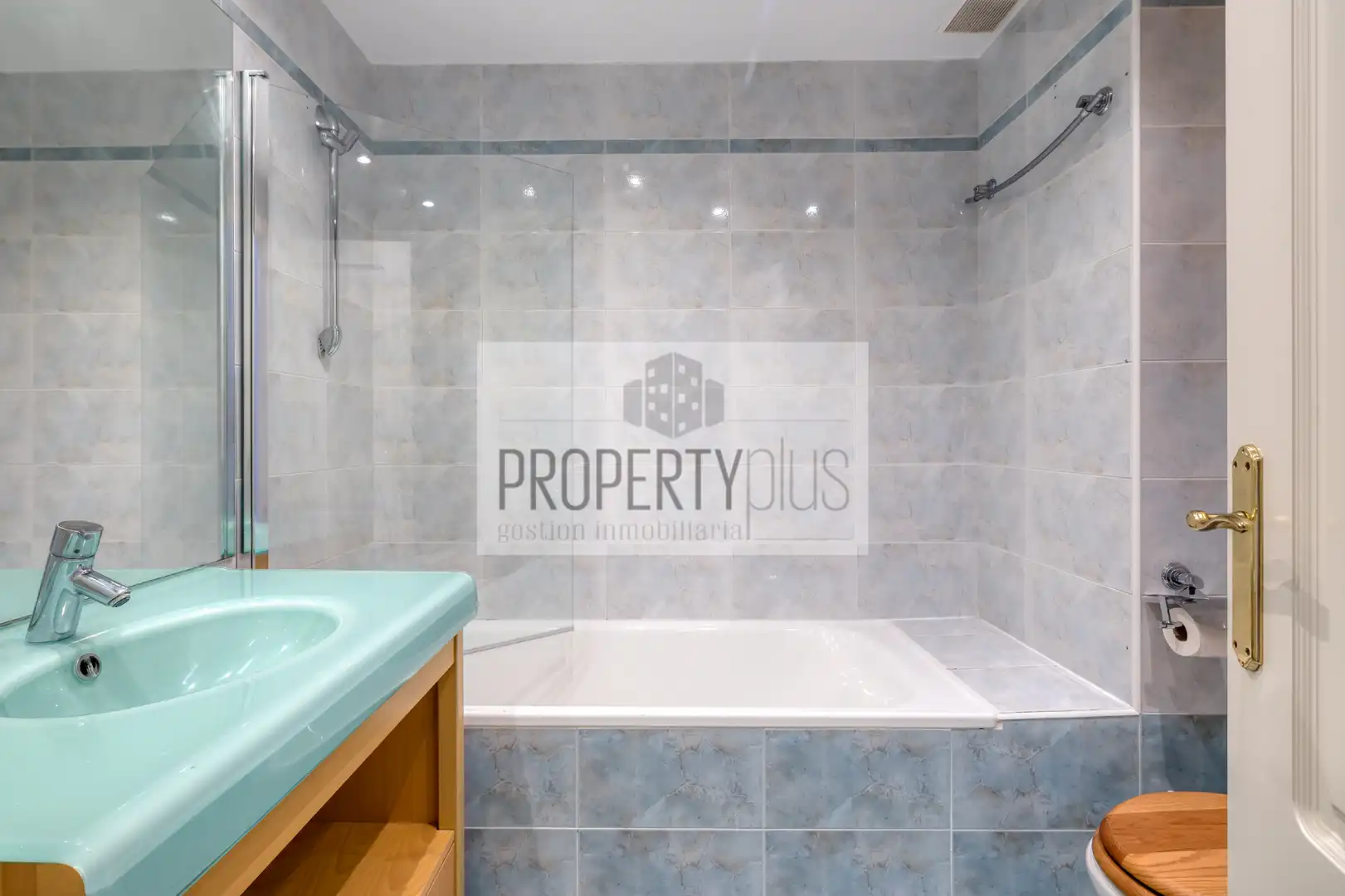 Flat with pool for sale in Calle Castillo de Arévalo 15, imagen 31