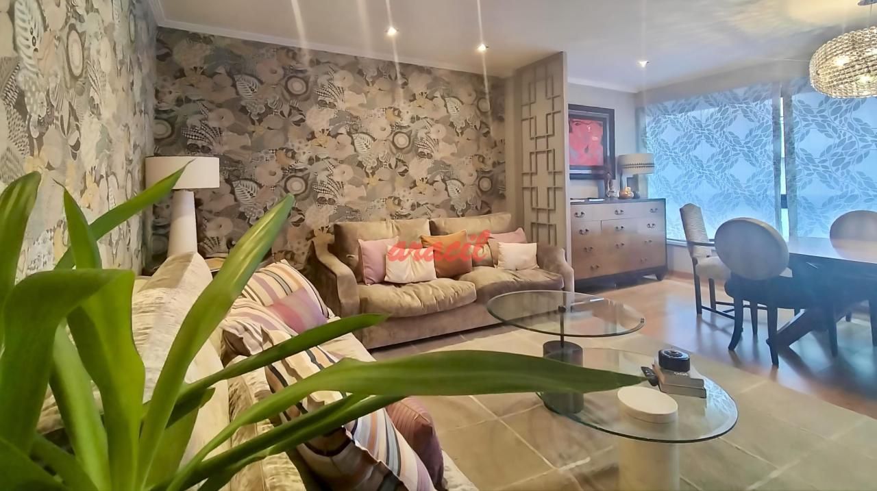 Sala d'estar de Dúplex en venda en Ourense Capital  amb Aire condicionat, Calefacció i Terrassa