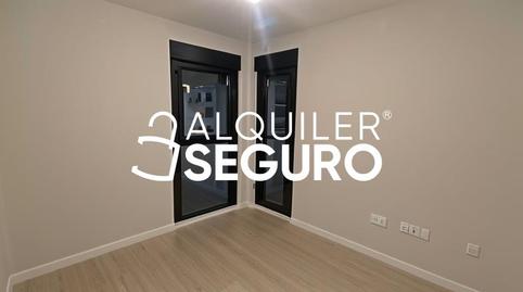 Photo 2 of Flat to rent in De las Ciencias, Colores -  Entreparques, Sevilla