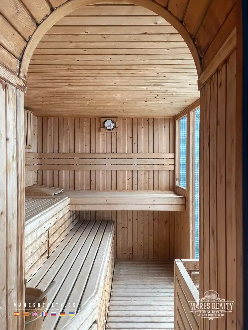 Habitación de Casa o chalet en venta en Lloret de Mar con Calefacción, Jardín privado y Piscina