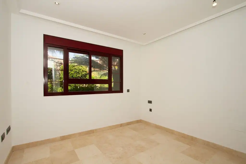 Bajo con piscina en venta en La Mairena, imagen 12