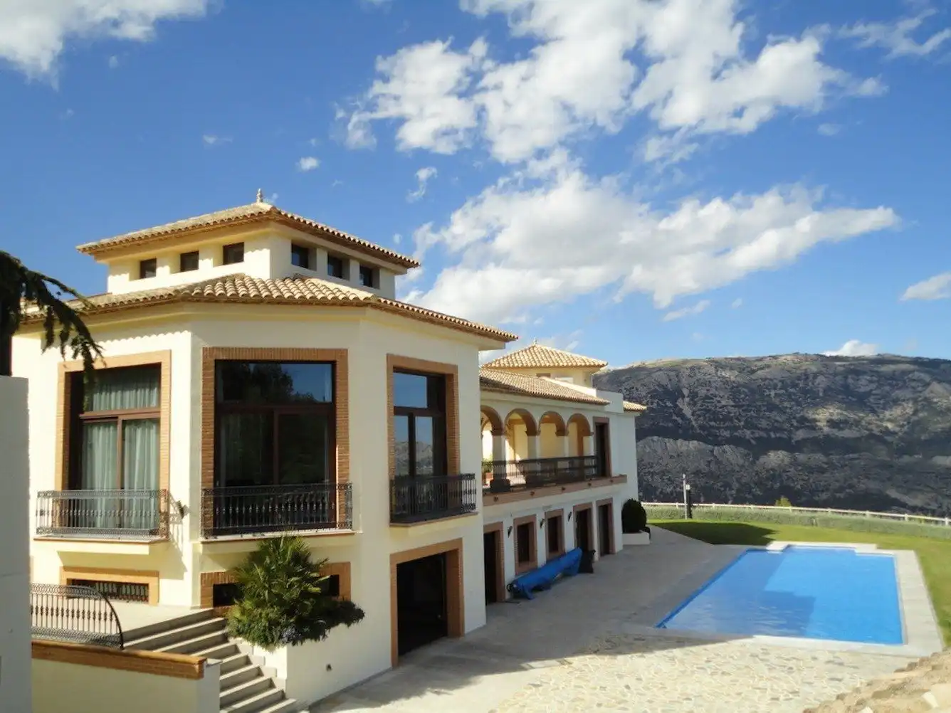 Chalet con terraza en venta en Benimantell, imagen 2