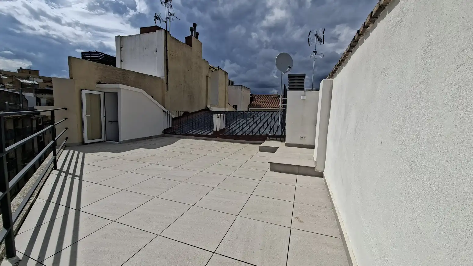 Terrace of Flat for sale in Reus
