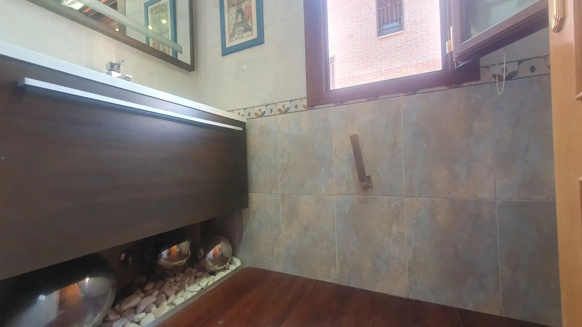 Bany de Casa adosada en venda en Olías del Rey amb Aire condicionat, Calefacció i Jardí privat