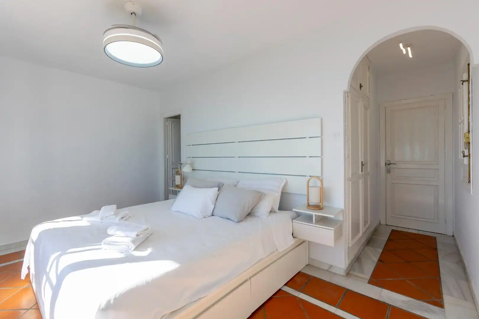 Habitación de Casa o chalet en venta en Almuñécar con Aire acondicionado, Jardín privado y Terraza