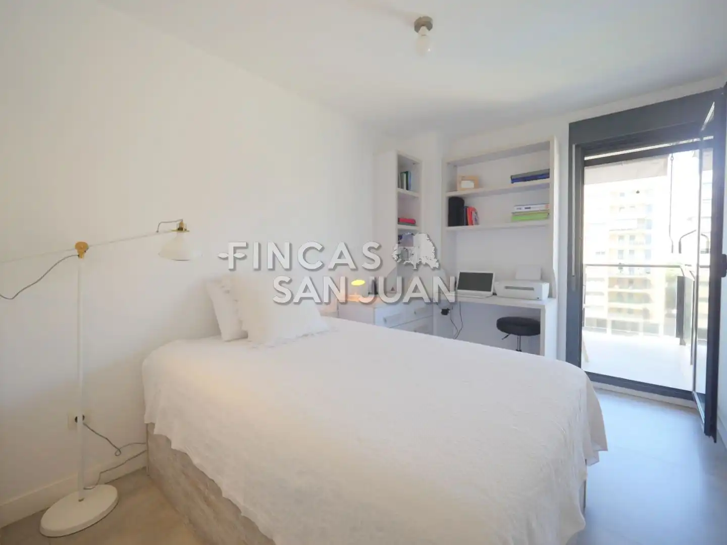 Piso con piscina en venta en Playa de San Juan - El Cabo de las Huertas, imagen 12