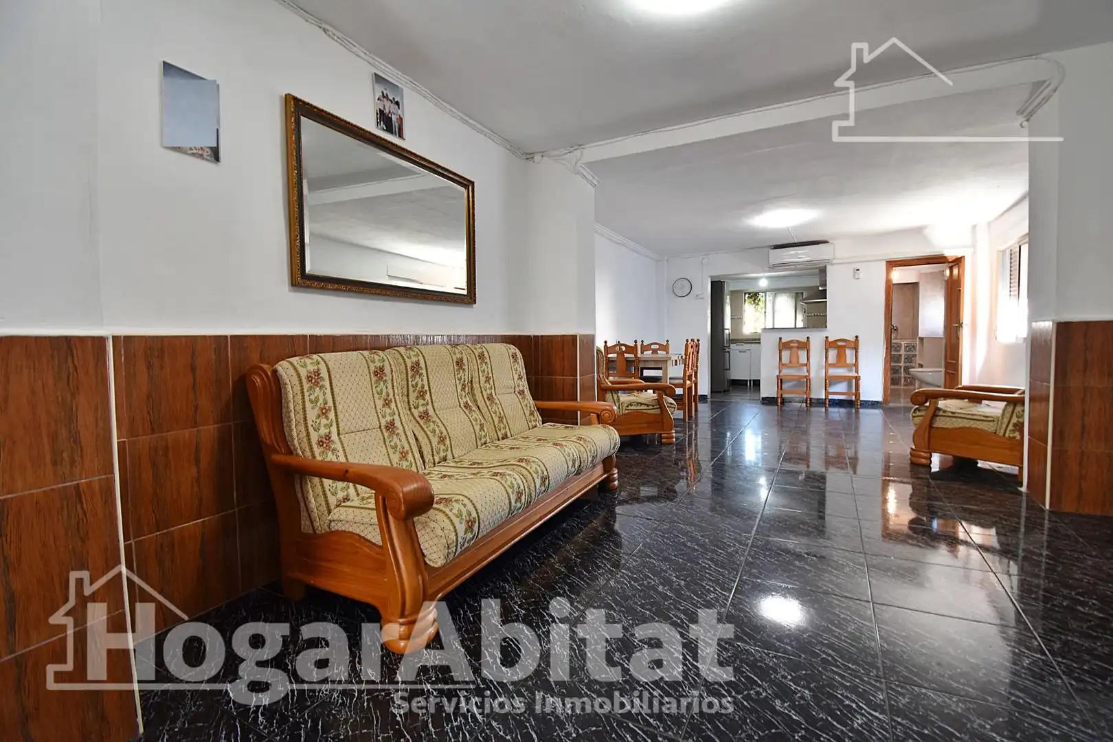 Living room of Houses for sale in Oliva  with Air Conditioner, Heating and Terrace