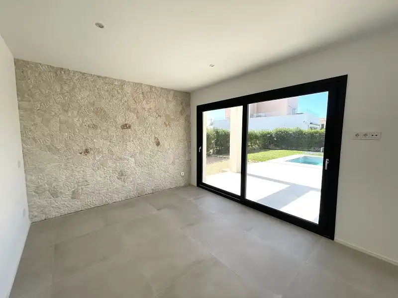 Schwimmbecken von Haus oder Chalet zum Verkauf in Llucmajor mit Klimaanlage, Privatgarten und Terrasse