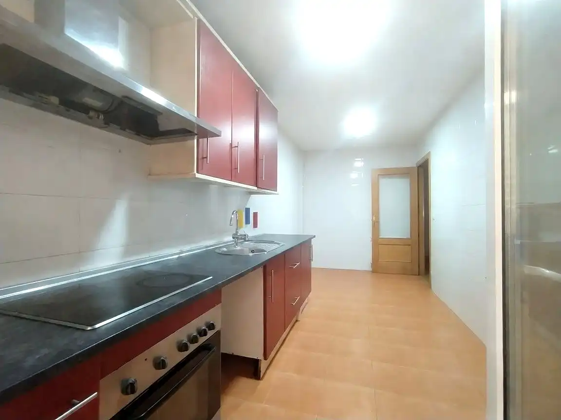 Küche von Wohnung zum Verkauf in Mérida mit Klimaanlage, Abstellraum und Balkon
