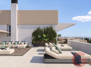 Apartament amb piscina en venda a Estepona Pueblo