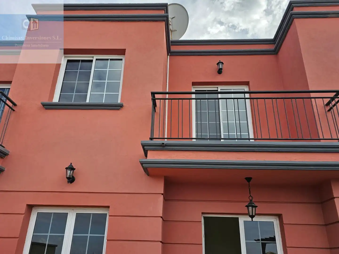 Terraced house with terrace for sale in Chayofa, imagen 2