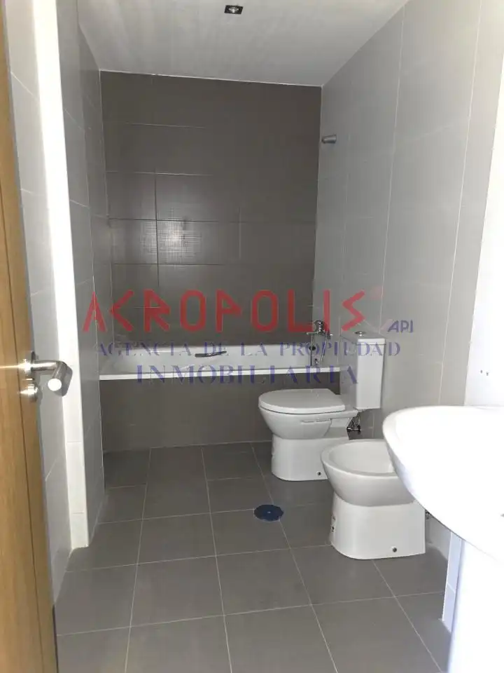 Dúplex amb ascensor en venda a Avenida Emiliano Alonso Sanchez - Lombas 17, imagen 6