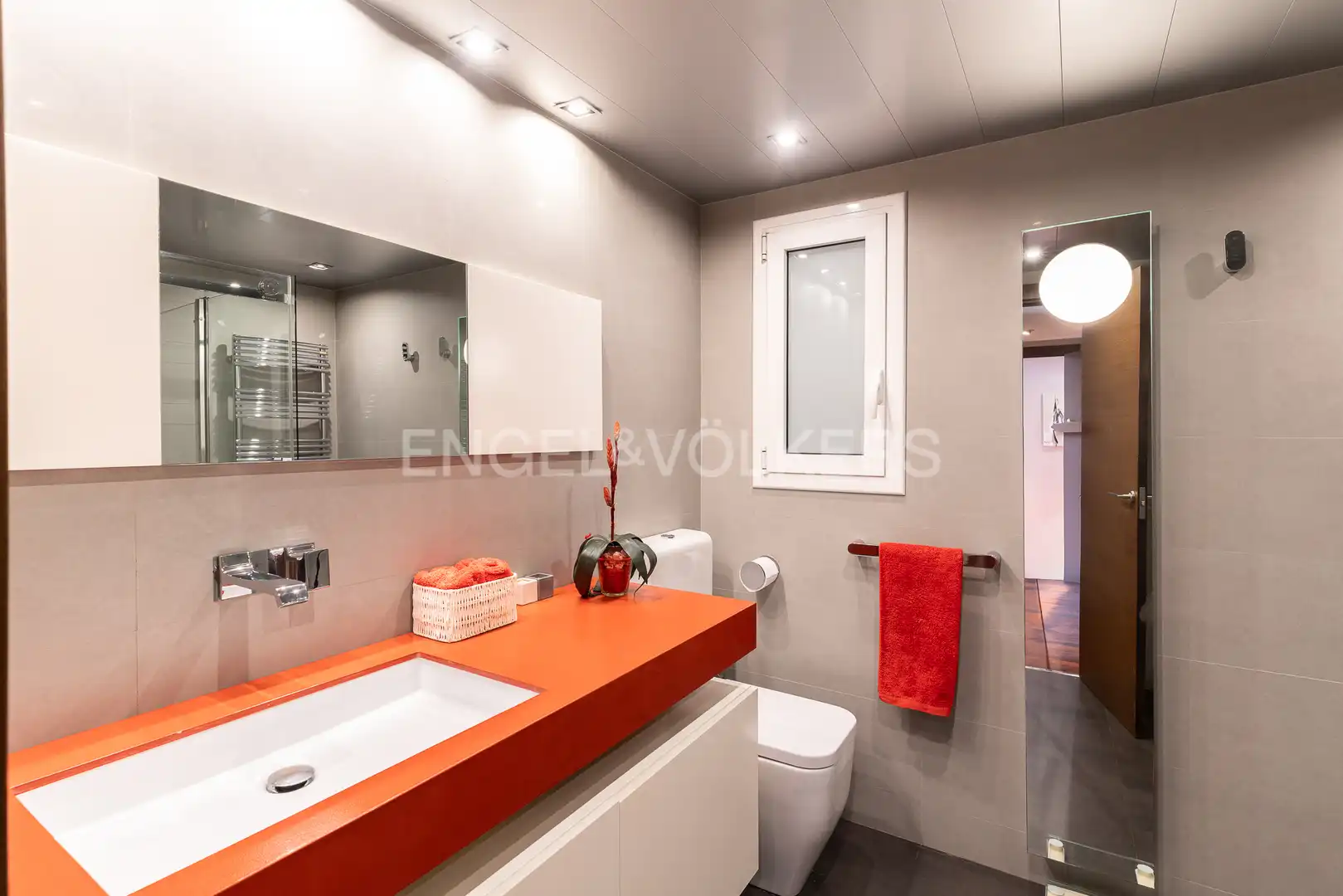 Bathroom of Flat for rent in Caldes d'Estrac  with Air Conditioner, Heating and Private garden