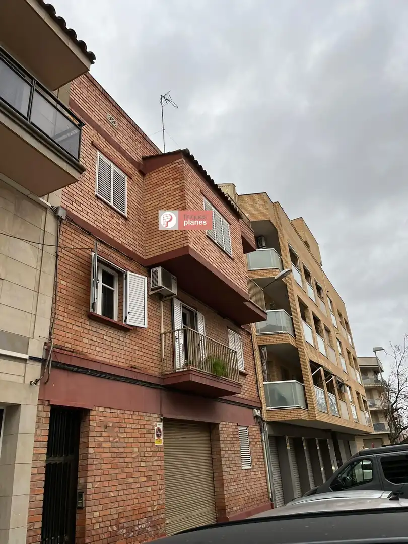 Vista exterior de Casa o xalet en venda en Lleida amb Calefacció, Terrassa i Traster