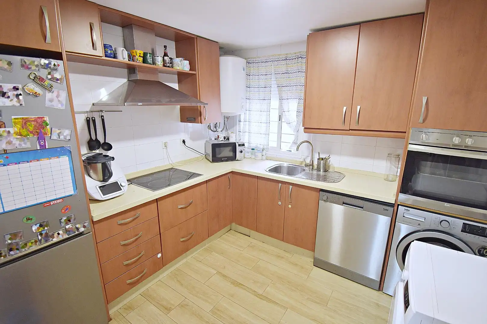 Küche von Wohnung zum Verkauf in Jerez de la Frontera mit Klimaanlage, Heizung und Terrasse