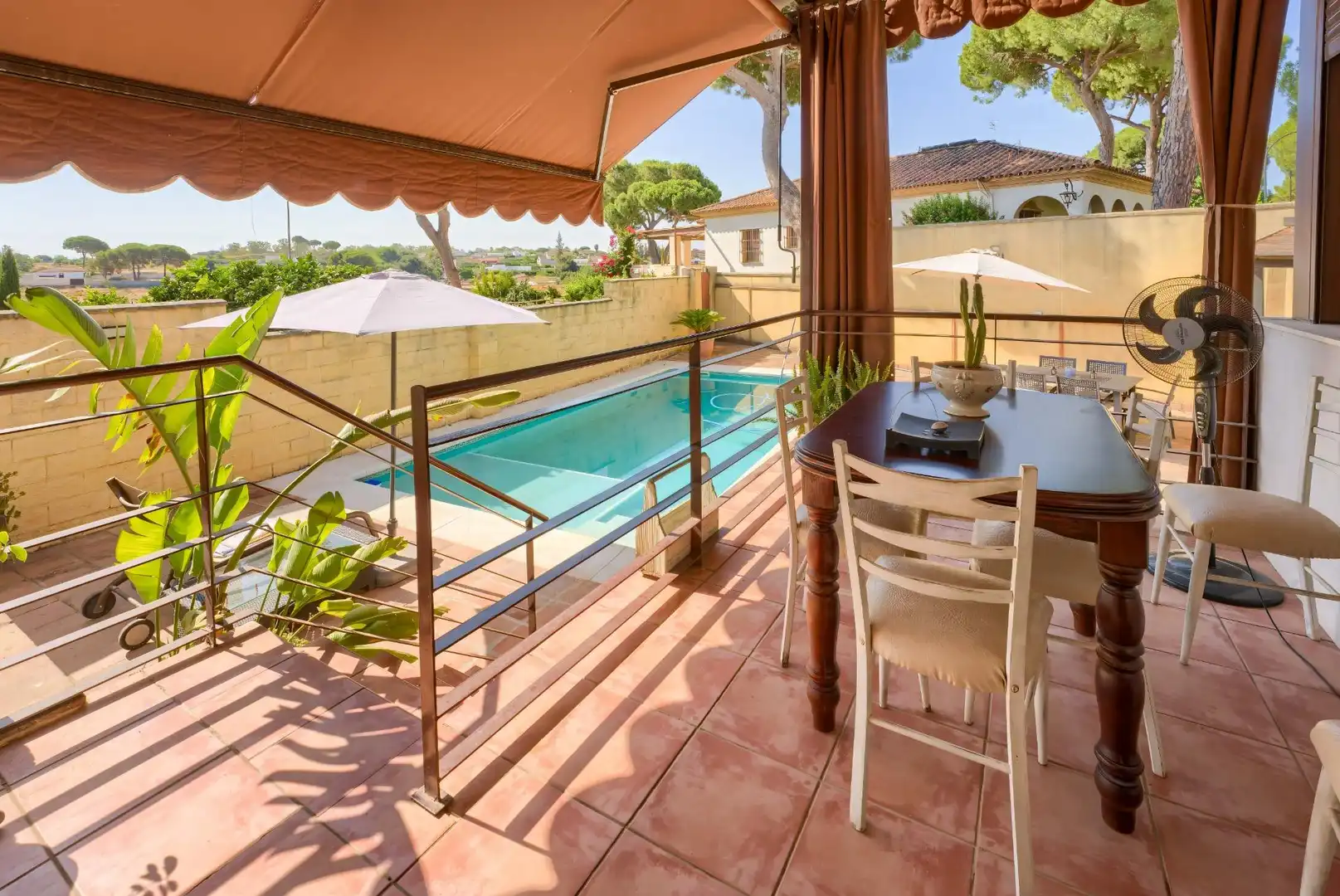 Terrassa de Casa o xalet en venda en Alcalá de Guadaira amb Aire condicionat, Calefacció i Jardí privat
