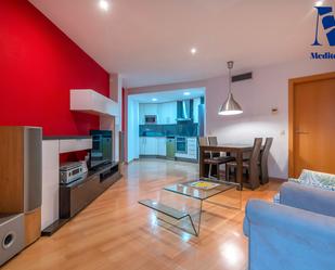 Sala d'estar de Dúplex en venda en Castelldefels amb Aire condicionat, Terrassa i Balcó