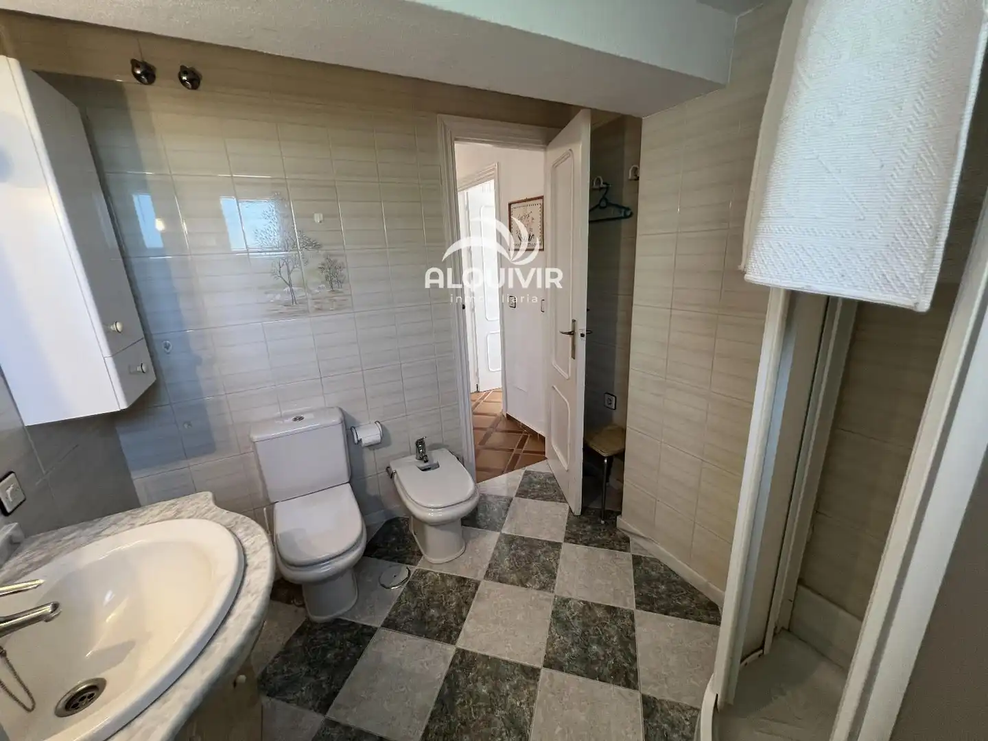 Baño de Dúplex en venta en Almonte con Calefacción, Terraza y Trastero