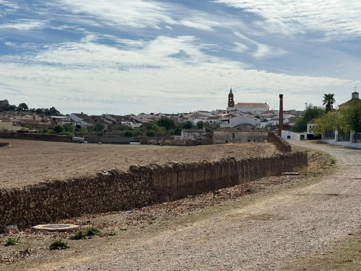 Houses for sale in Encinasola, Huelva