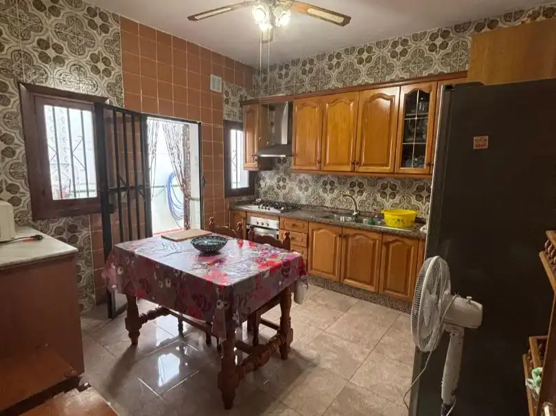 Cuina de Casa o xalet en venda en Almería