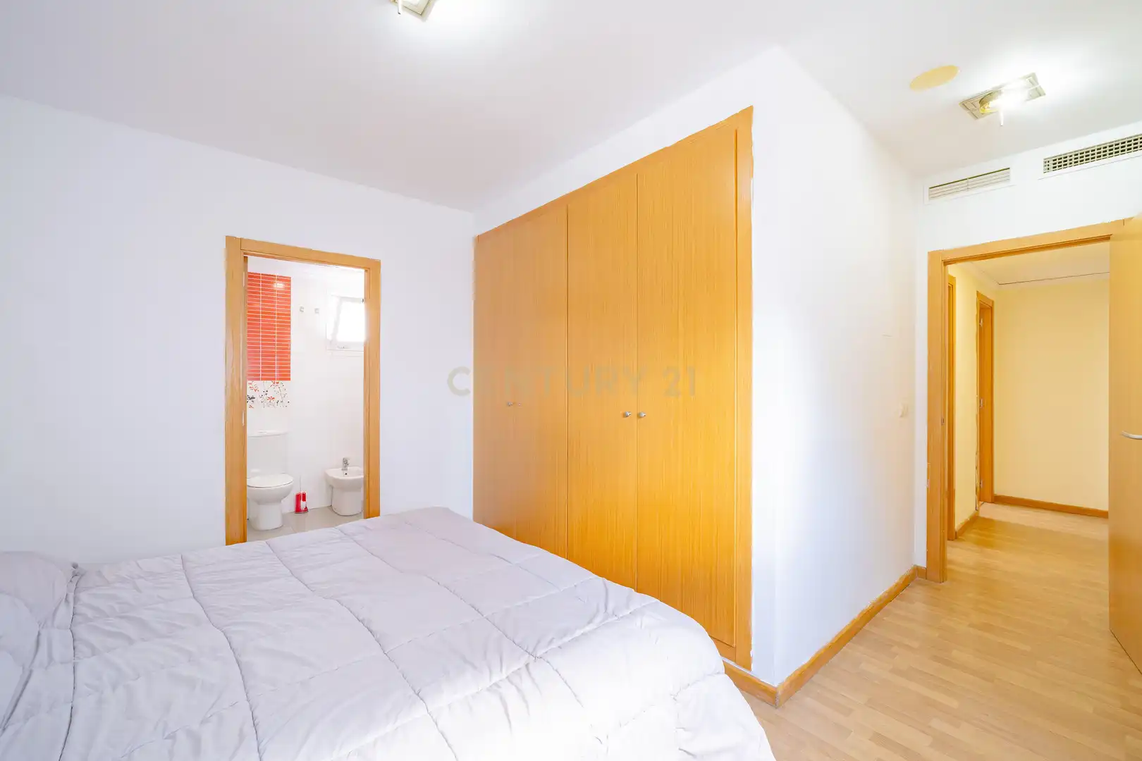 Schlafzimmer von Wohnungen zum Verkauf in La Pobla Llarga mit Klimaanlage, Ofen und Balkon