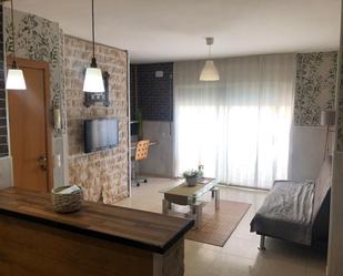 Living room of Flat for sale in El Vendrell  with Furnished, Oven and Balcony