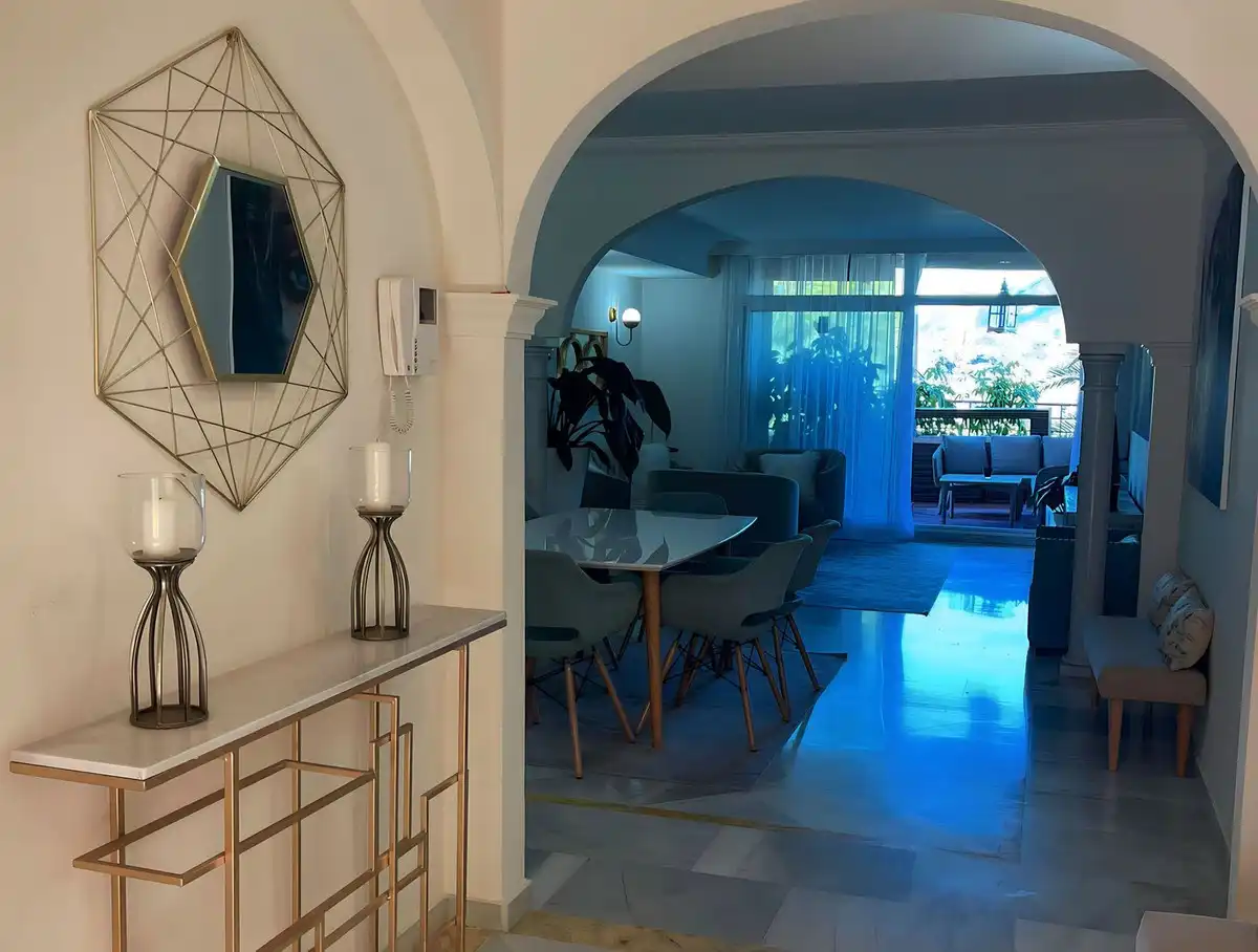 Apartament amb piscina en venda a Nueva Andalucía, imagen 13