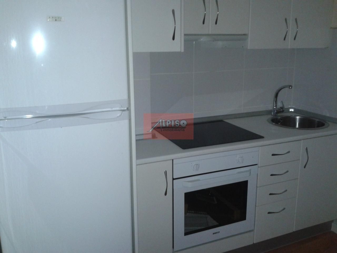 Kitchen of Flat to rent in Ourense Capital   with Heating and Furnished