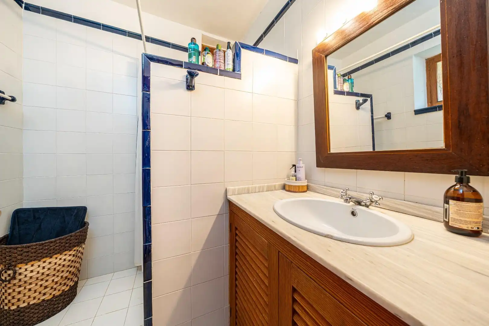 Baño de Finca rústica en venta en Algaida con Aire acondicionado, Calefacción y Jardín privado
