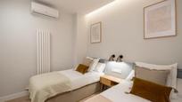 Bedroom of Flat for sale in  Madrid Capital  with Air Conditioner, Heating and Furnished