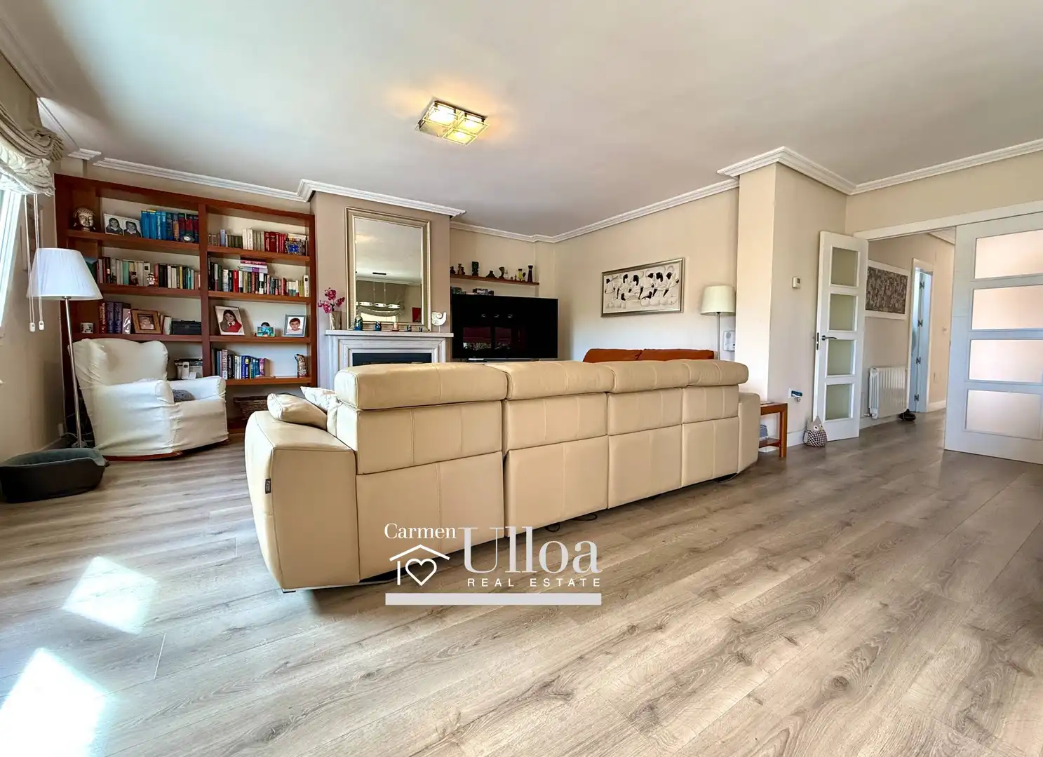 Detached house with pool for sale in Calle del Pino, imagen 4